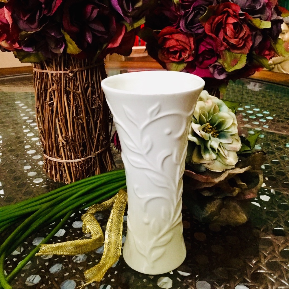 💥LAST CHANCE💥Lenox Flower Vase